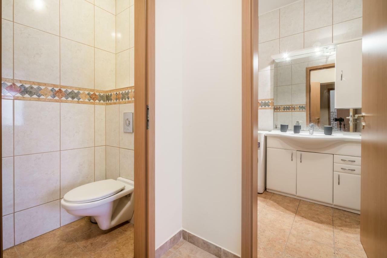Apartmán Bpr Vivid Downtown Vibe With Balcony Budapešť Exteriér fotografie